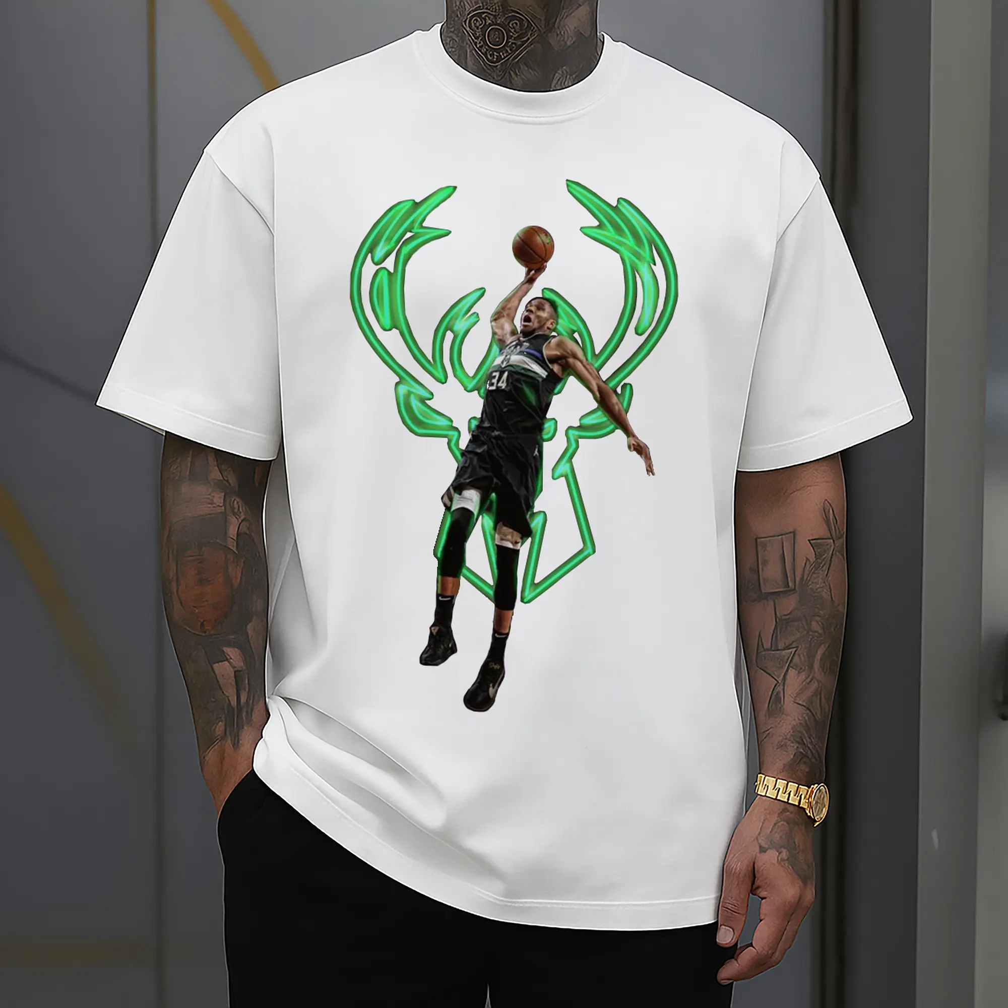 Giannis Antetokounmpo's slam dunk