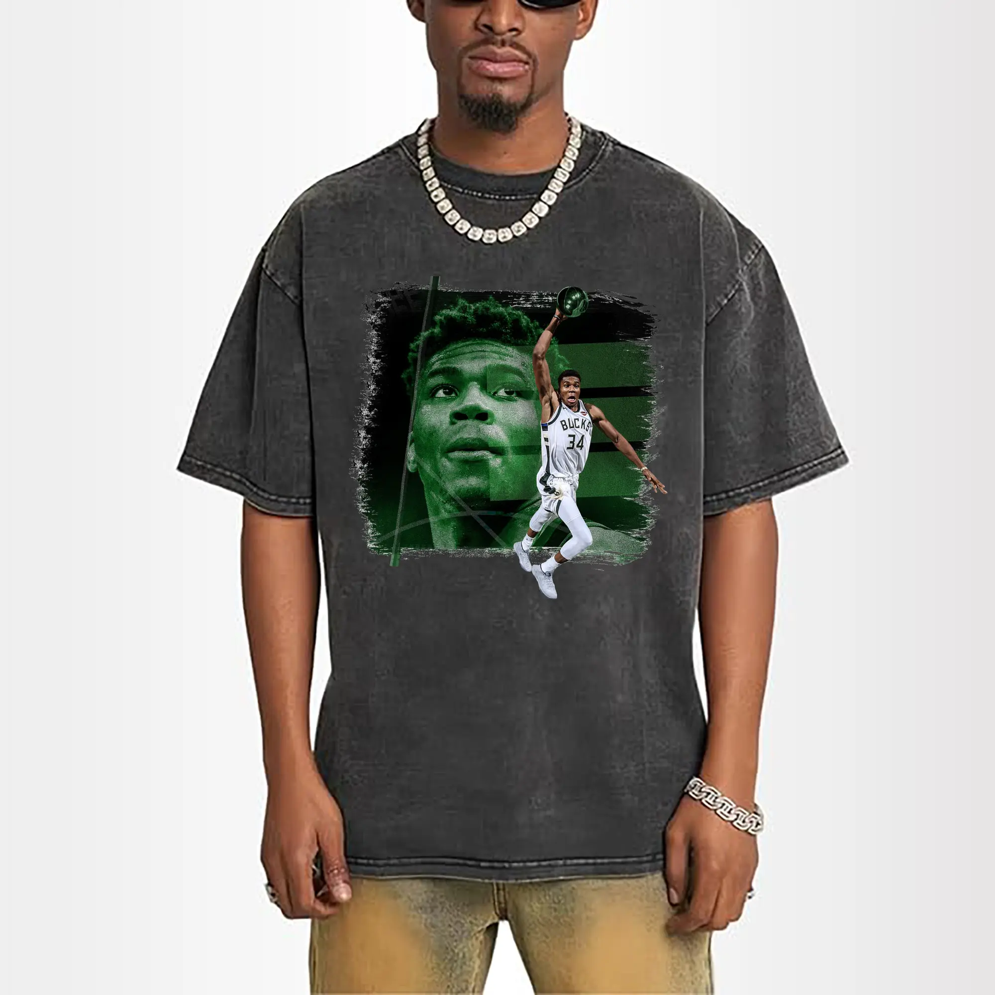 Giannis Antetokounmpo's slam dunk